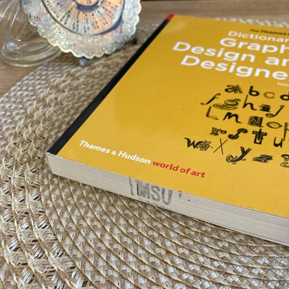 Thames & Hudson Dictionary of Graphic Design - Picture 5 of 5